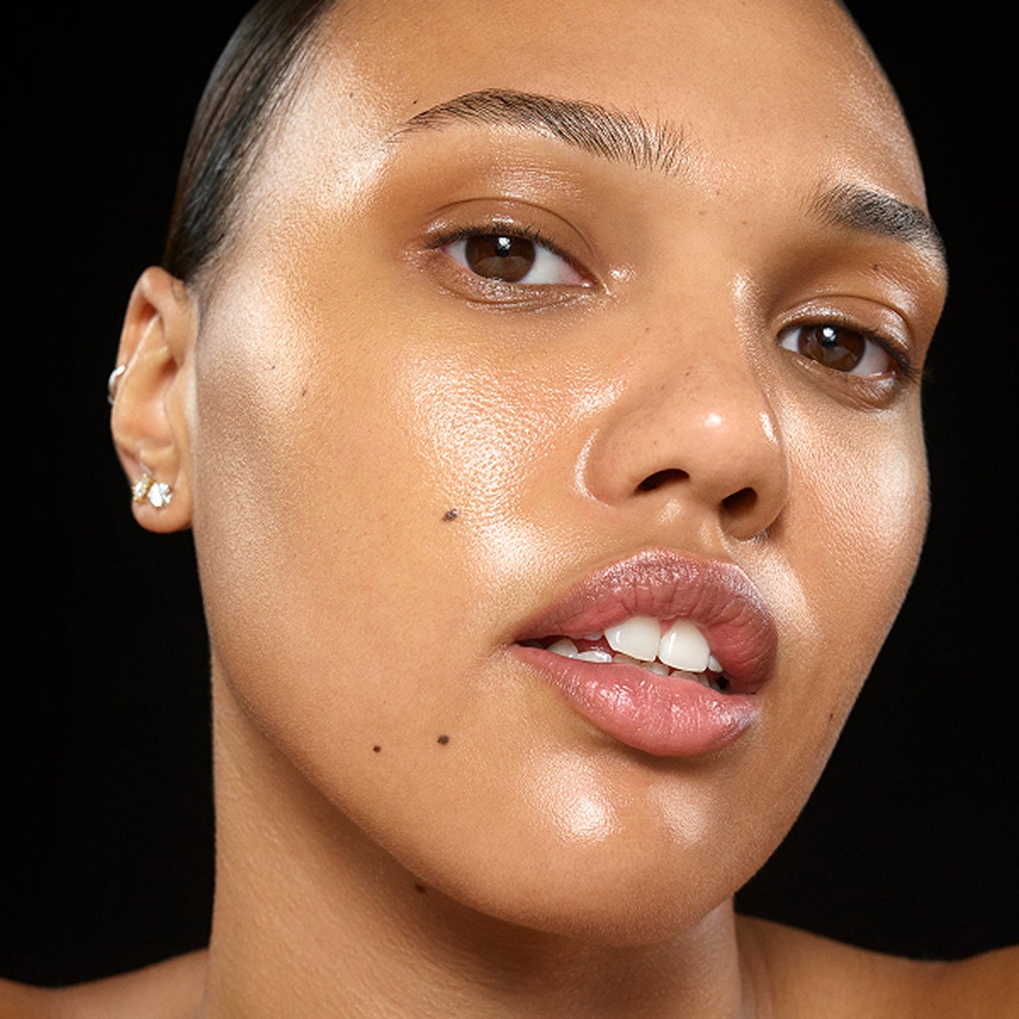 the-bestselling-intro-to-great-skin-v5 InsiderKit_UK_Model2_2000x2000_d49c66d7-afe9-44f8-93cf-038360f6f620.jpg