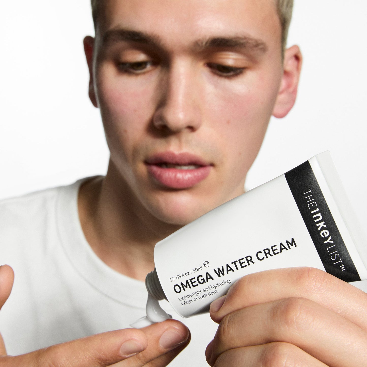 omega-water-cream-50ml-n0 Omega50_Model_2000x2000_aa3b8677-844a-465e-8782-0eac4f36722b.jpg